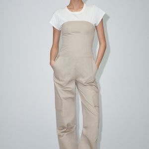 Zara LONG CARGO JUMPSUIT
DARK GRAY